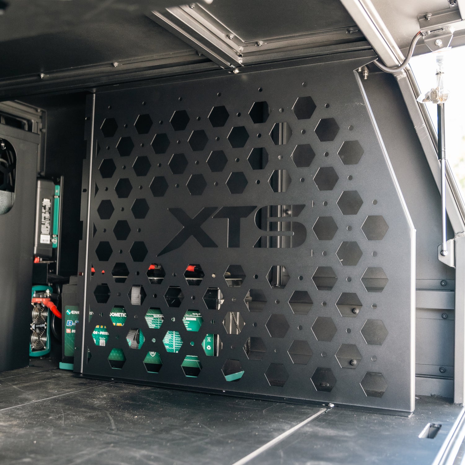 Canopy Partition (Widthways)