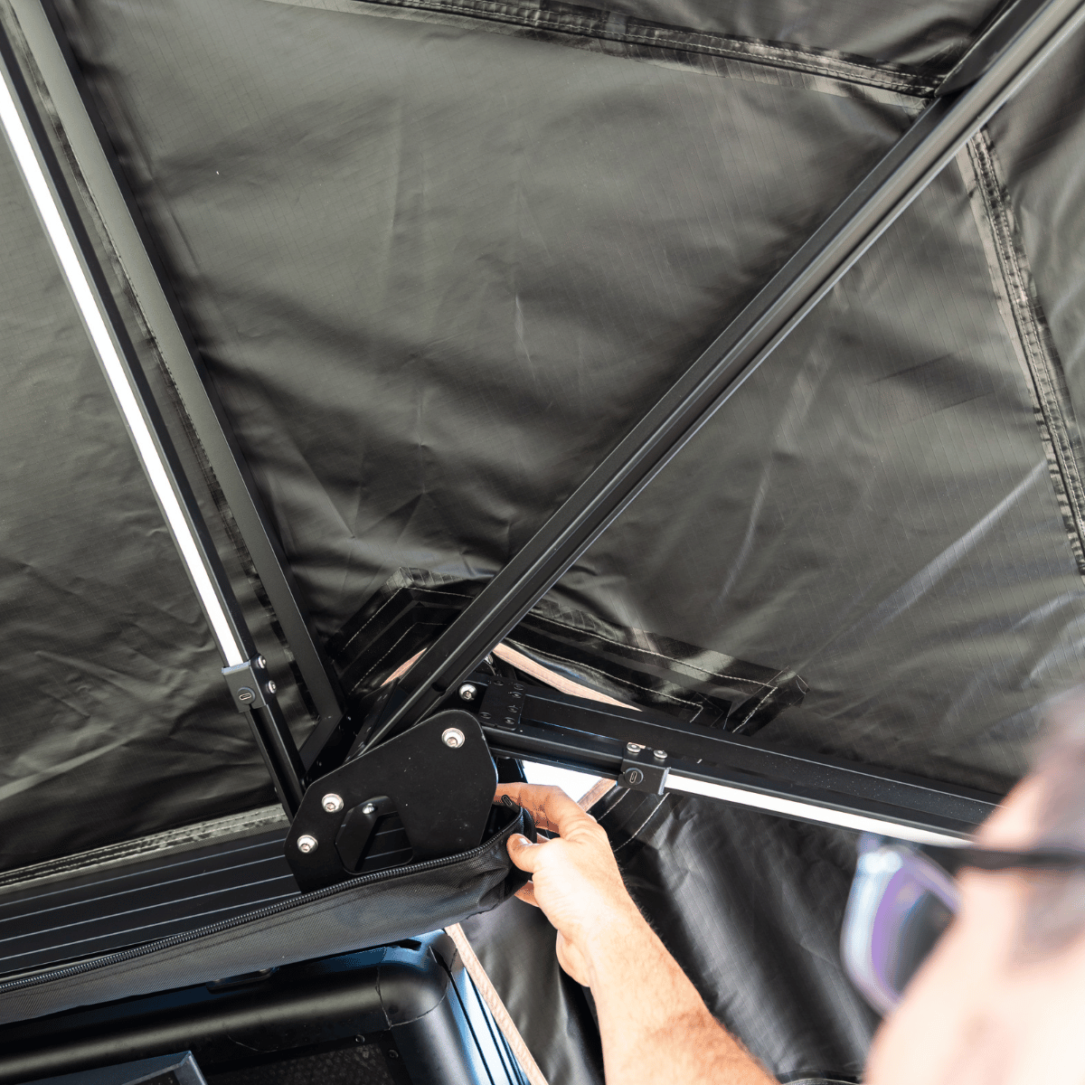 XTS 270 Plus Awning